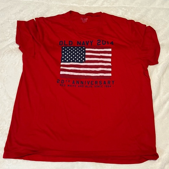 OLD NAVY RED TEE - Picture 1 of 1